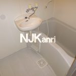武蔵野市西久保2丁目のバストイレ別賃貸1Kマンション!!(浴室の写真)