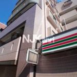 三鷹駅徒歩8分、オートロック・エレベーター付き2DK賃貸マンション(外観)