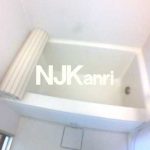 三鷹駅徒歩9分、武蔵野市吉祥寺本町3丁目の2DK賃貸マンション(浴室の写真)