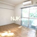 三鷹駅徒歩10分、三鷹市下連雀3丁目の鉄筋コンクリート造1DK賃貸マンション(居室・リビングの写真)