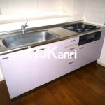 武蔵野市中町2丁目のシステムキッチン付2DK賃貸マンション(キッチンの写真)